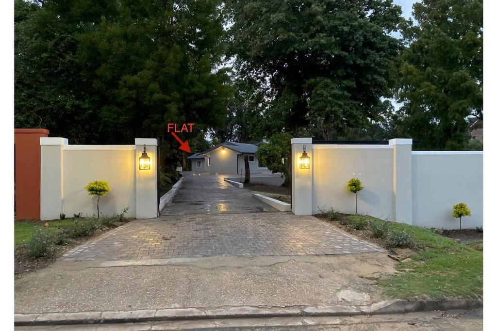 ג'ורג' 21 Heather Road מראה חיצוני תמונה